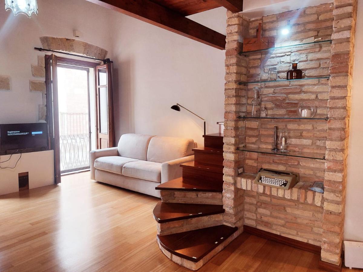 Appartement Casa Ginevra à Cagliari Extérieur photo